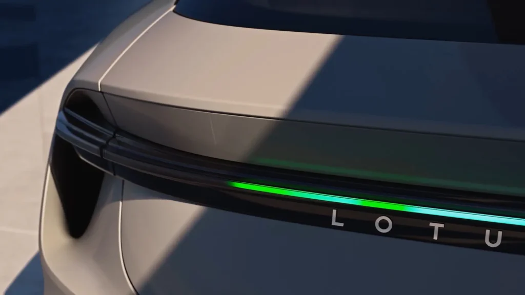 LOTUS ELETRE TEMOIN CHARGE 03