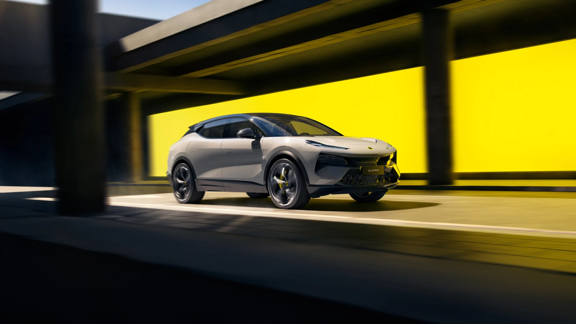 LOTUS Eletre gallery 03 1